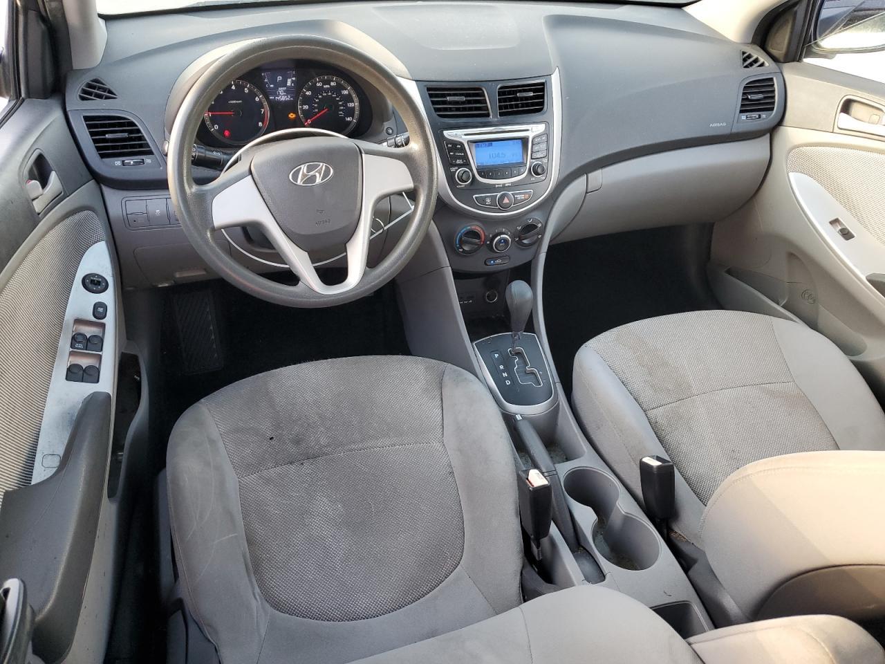 2012 HYUNDAI ACCENT