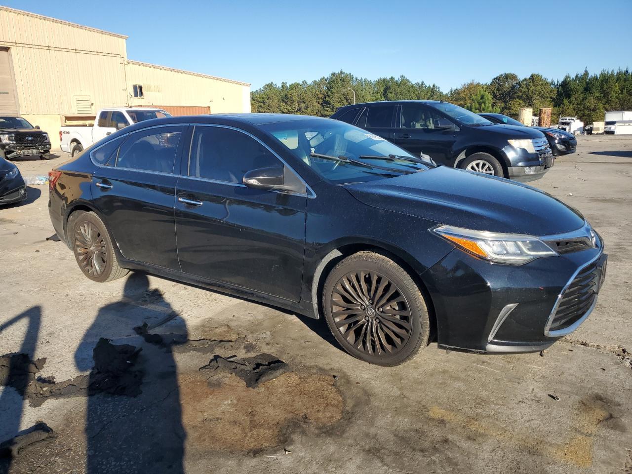2016 TOYOTA Avalon