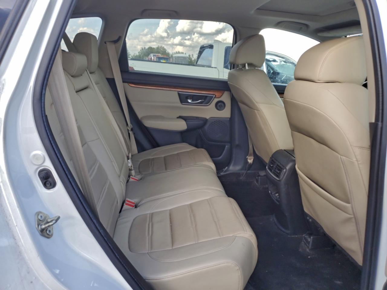 2017 HONDA CR-V