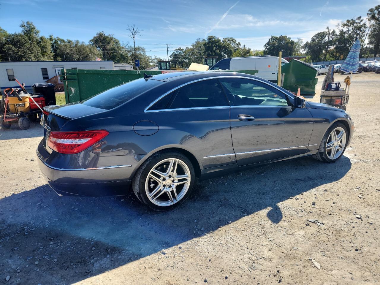 2013 MERCEDES-BENZ E-Class