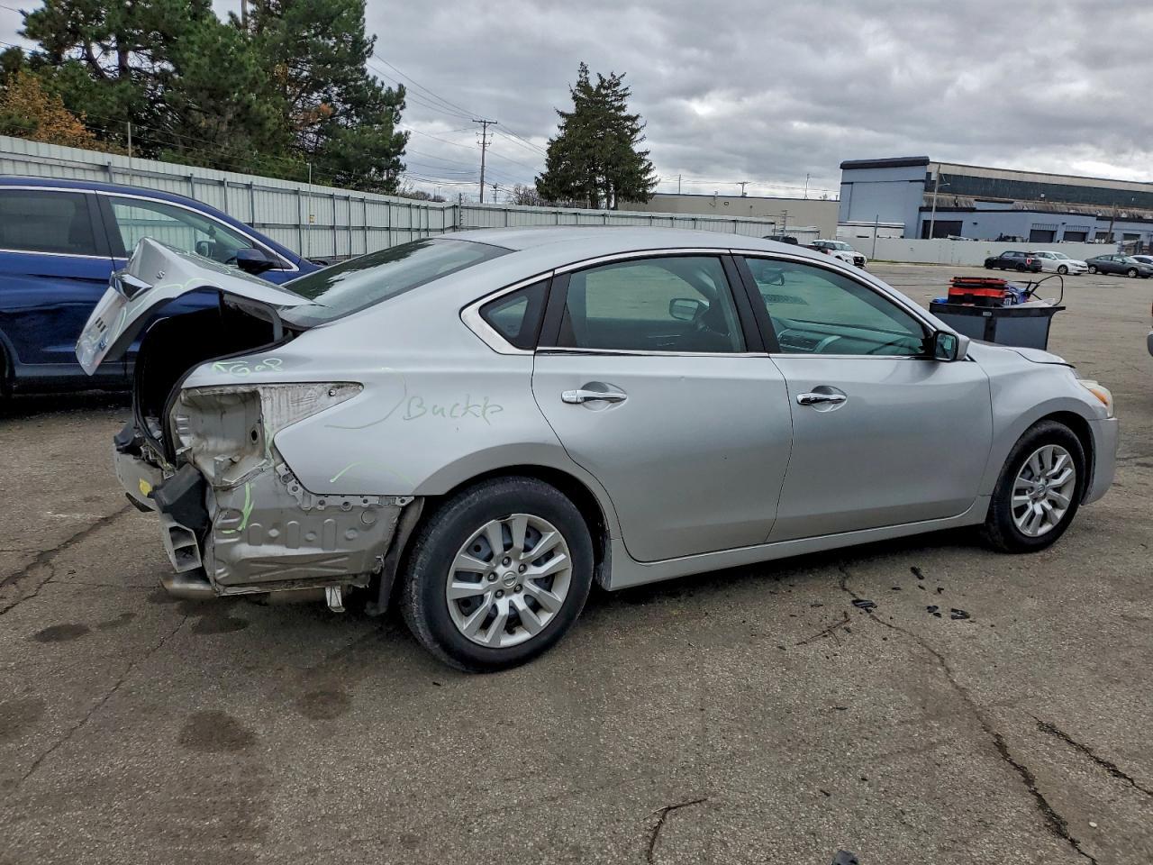 2013 NISSAN ALTIMA