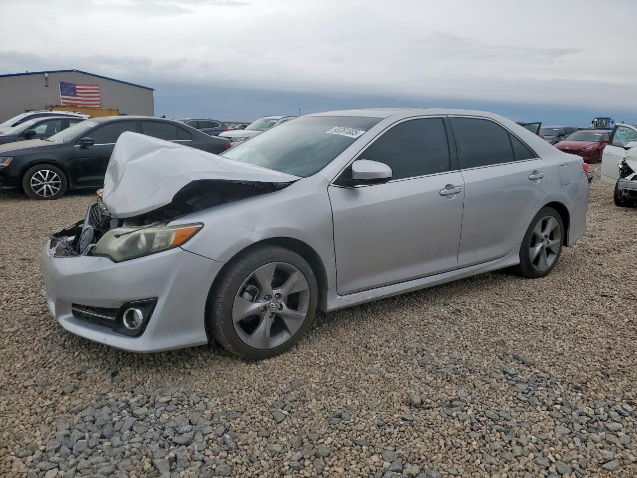 2013 TOYOTA CAMRY