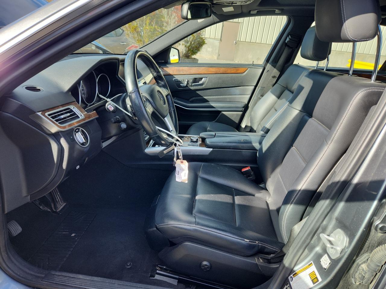 2016 MERCEDES-BENZ E-Class