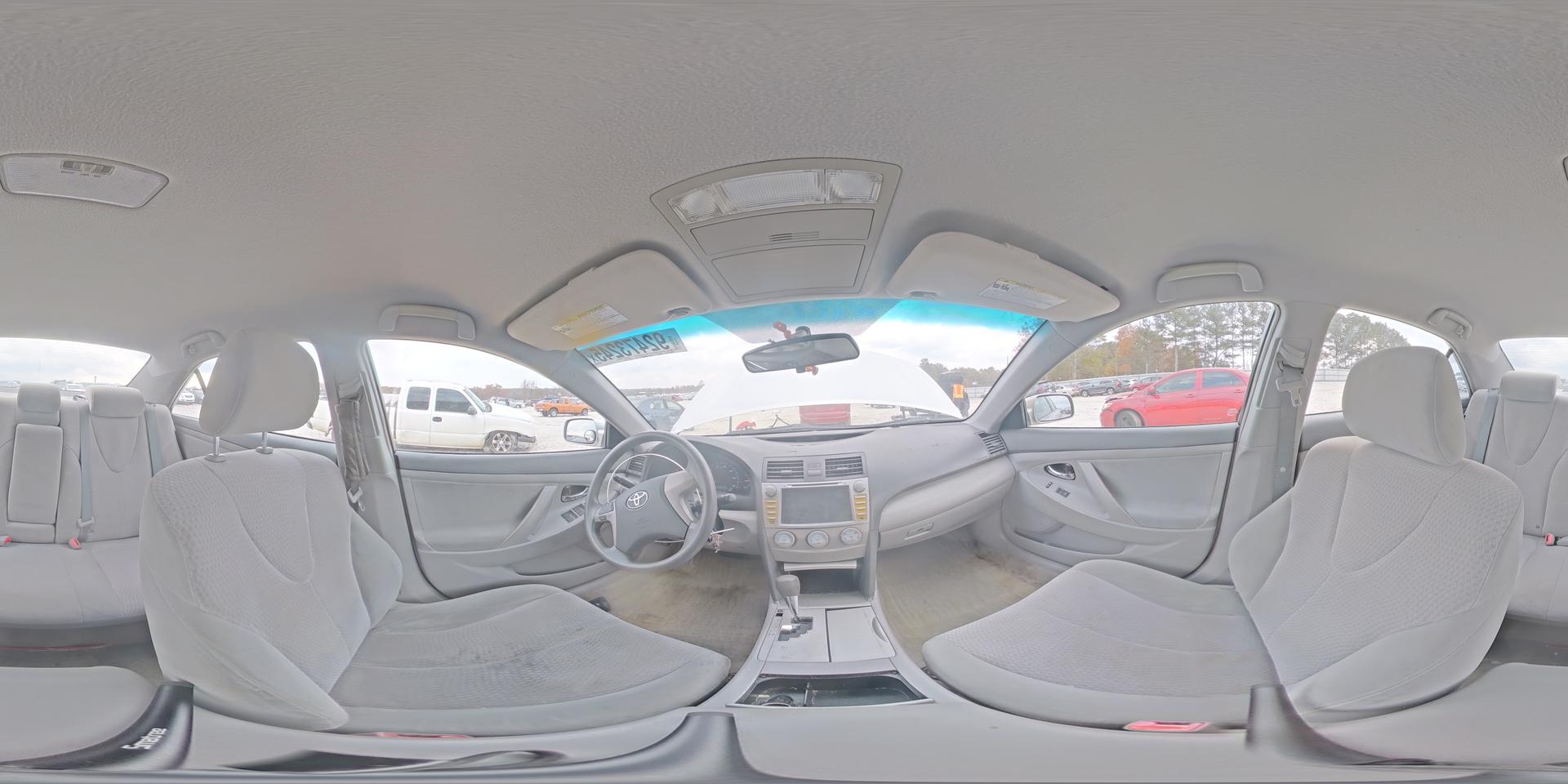 2011 TOYOTA CAMRY