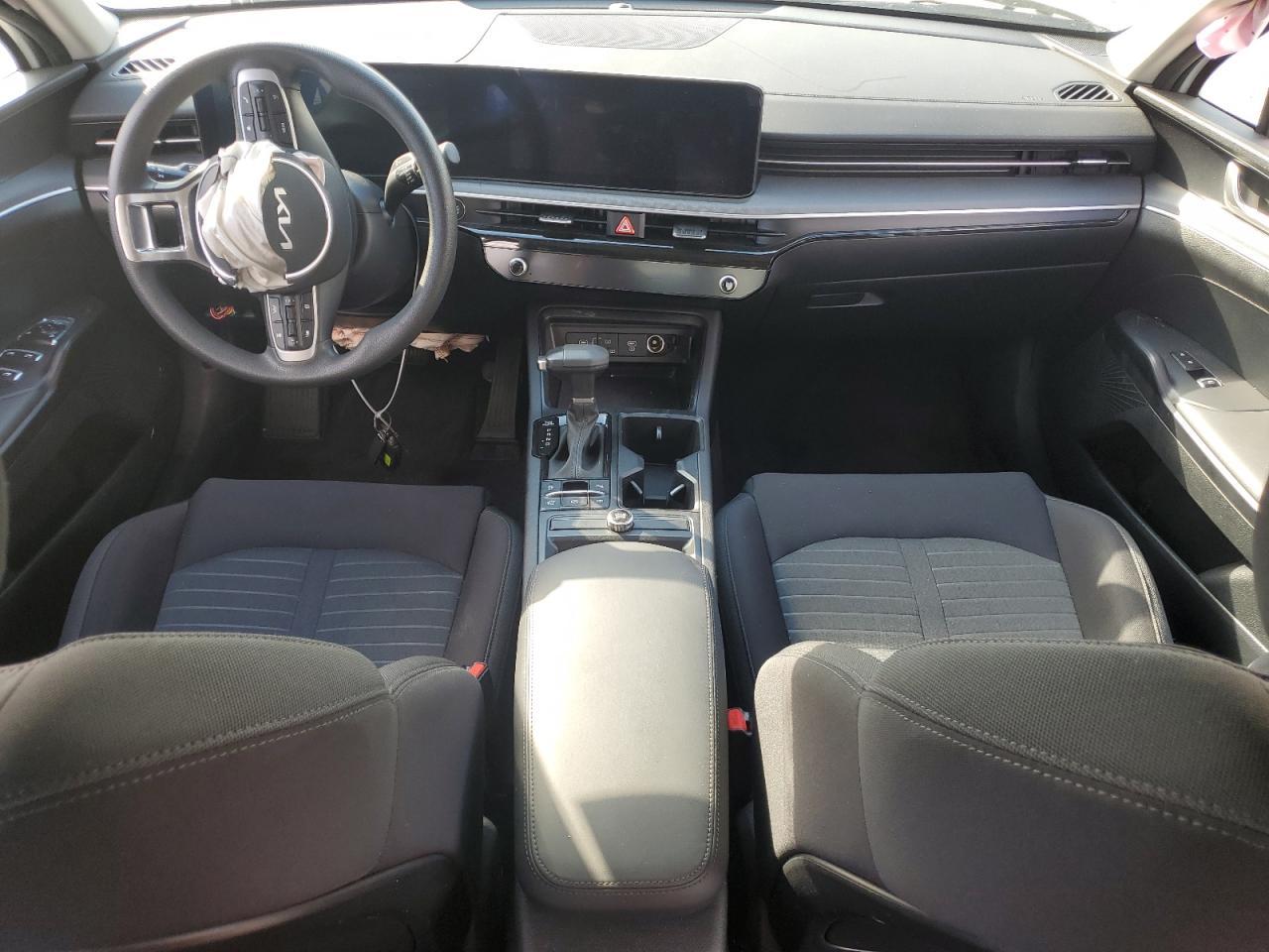 2025 KIA K5