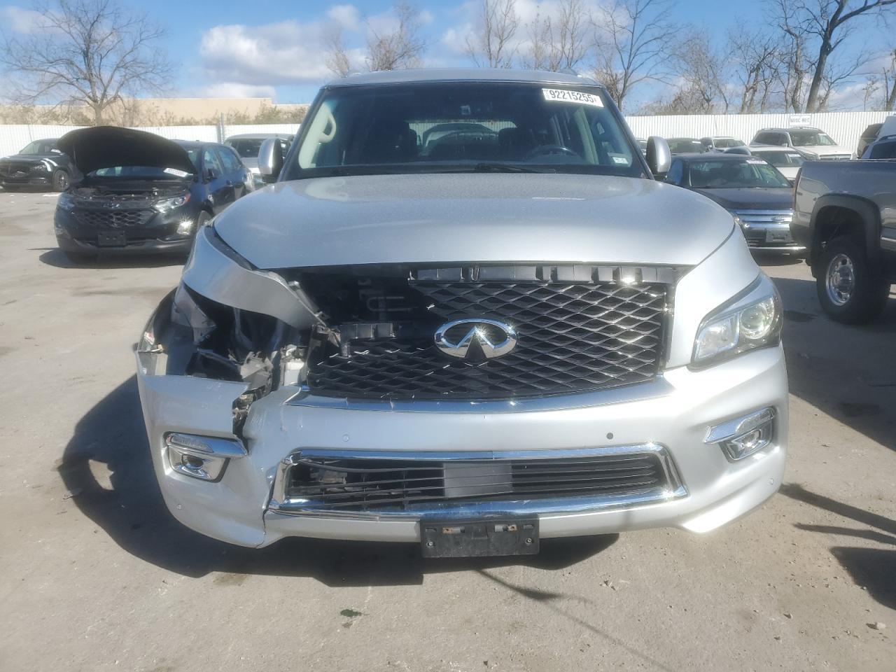 2016 INFINITI QX80