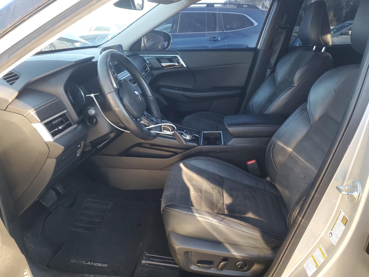 2022 MITSUBISHI outlander