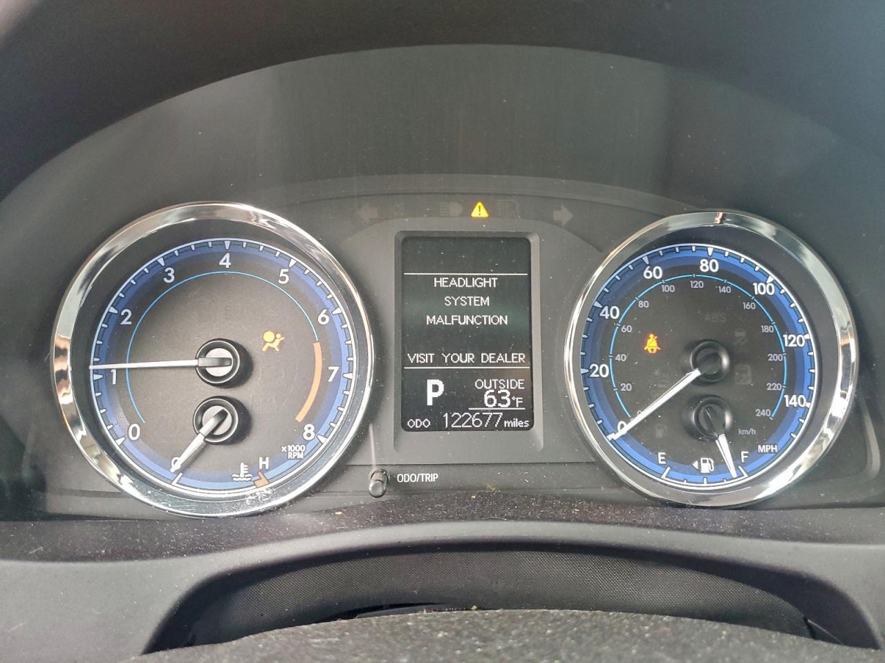 2018 TOYOTA COROLLA
