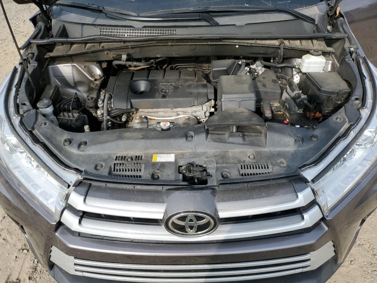 2019 TOYOTA HIGHLANDER