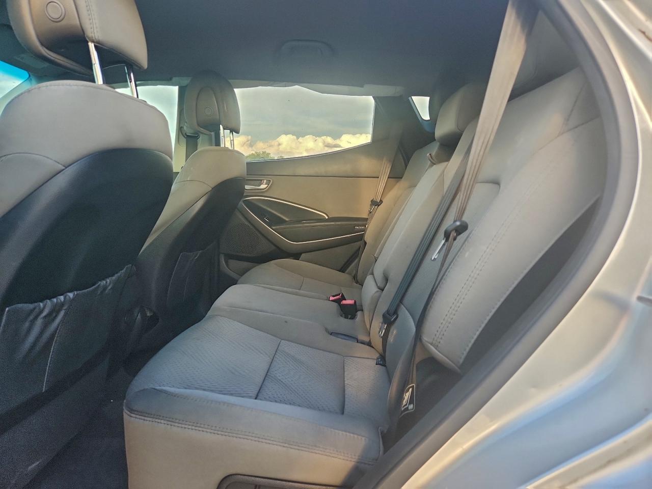 2016 HYUNDAI SANTA FE