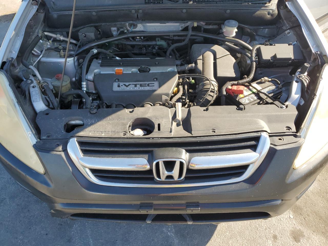 2004 HONDA CR-V