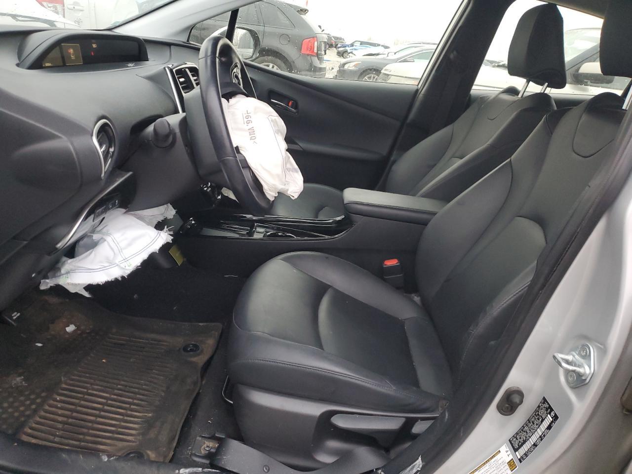 2022 TOYOTA PRIUS