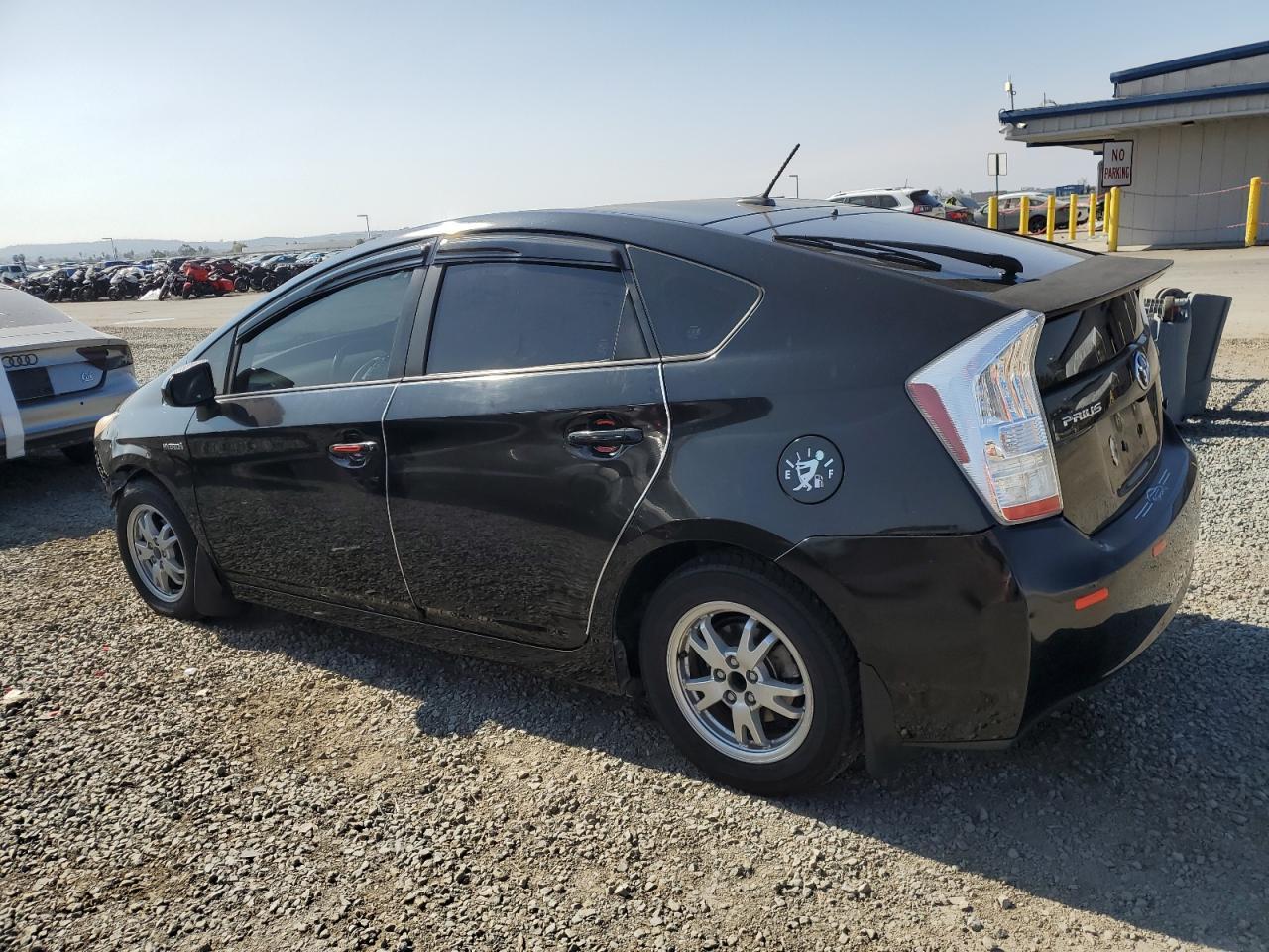 2011 TOYOTA PRIUS