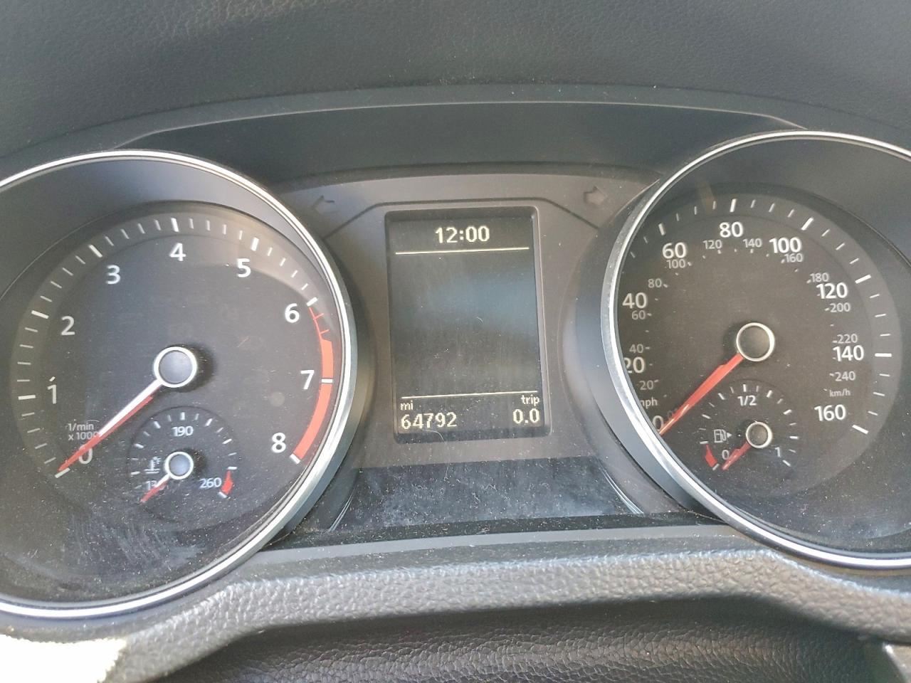 2018 VOLKSWAGEN Passat