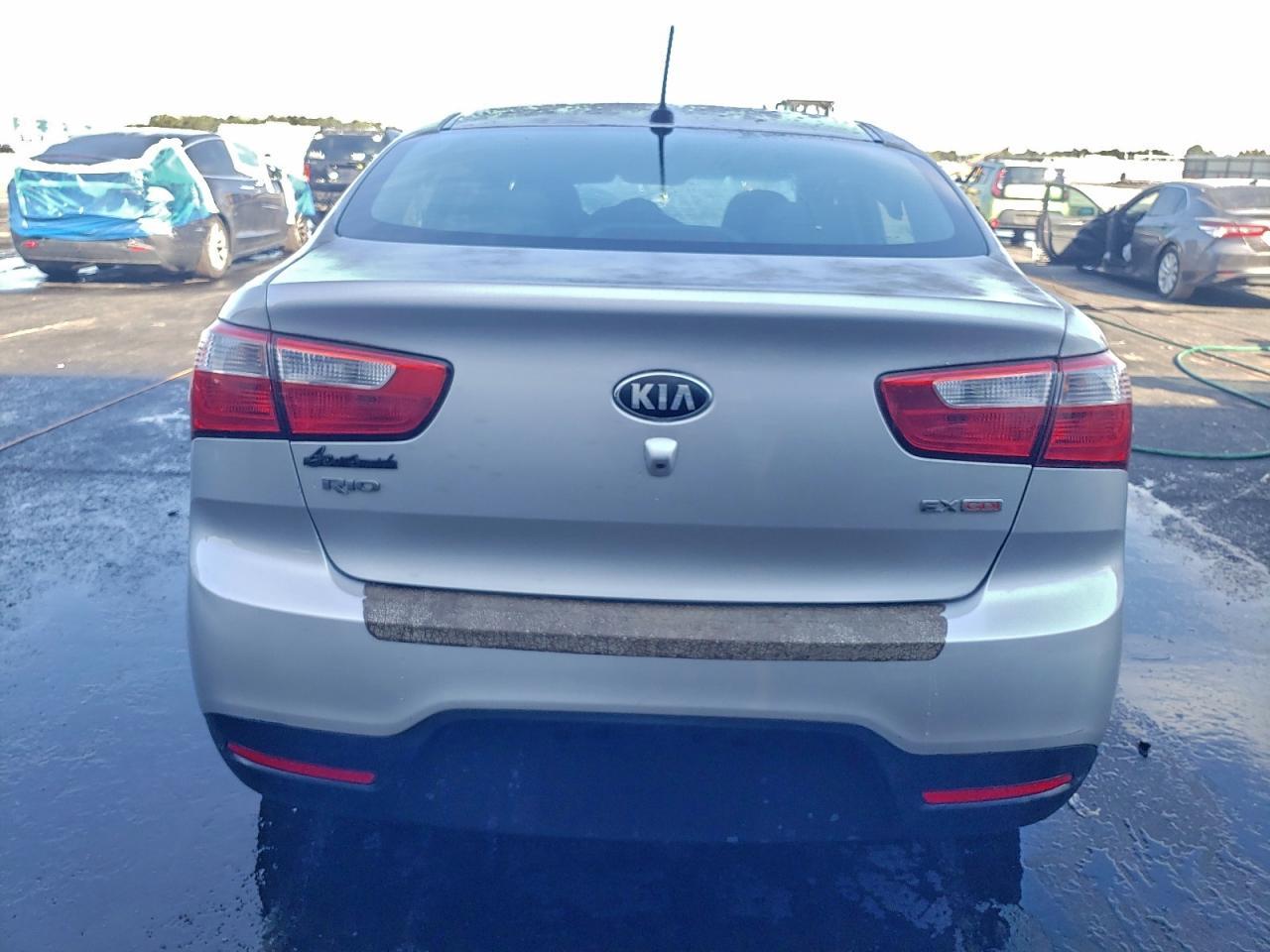 2014 KIA RIO