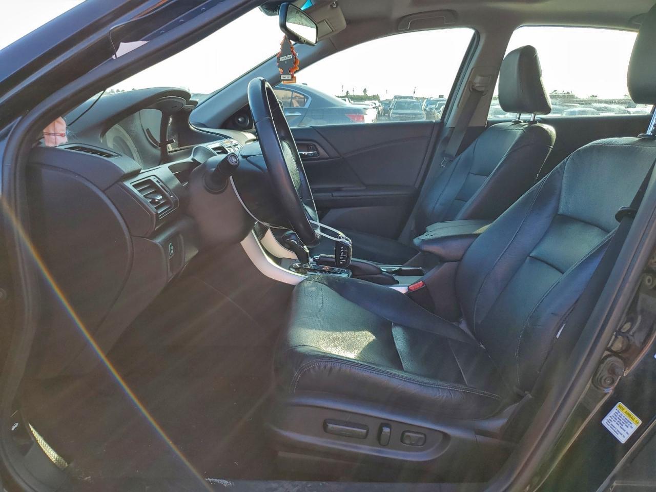 2015 HONDA ACCORD