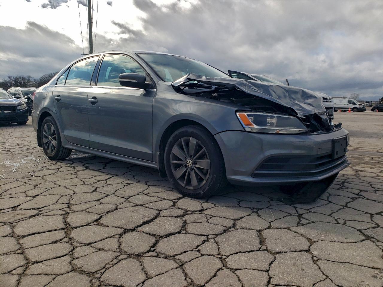 2015 VOLKSWAGEN JETTA