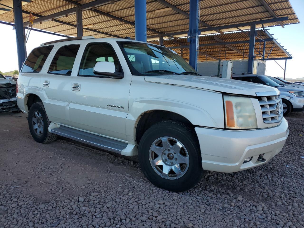 2005 CADILLAC ESCALADE