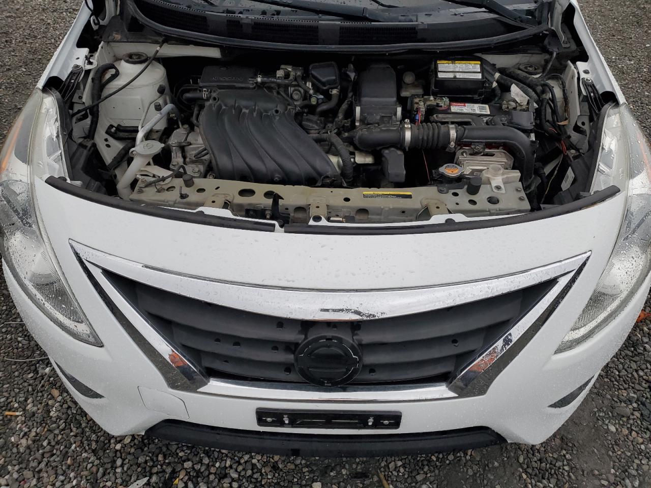 2016 NISSAN VERSA