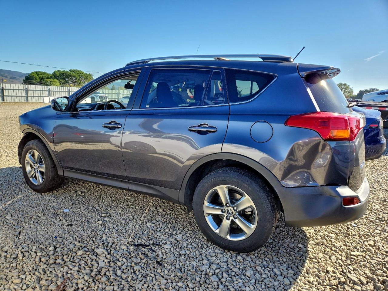 2015 TOYOTA RAV4