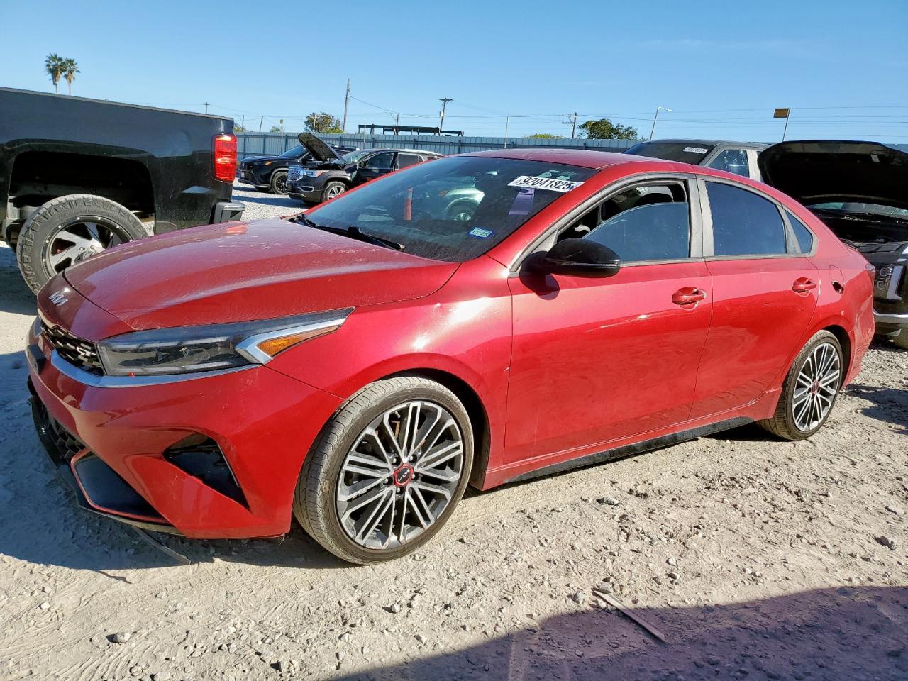 2023 KIA FORTE