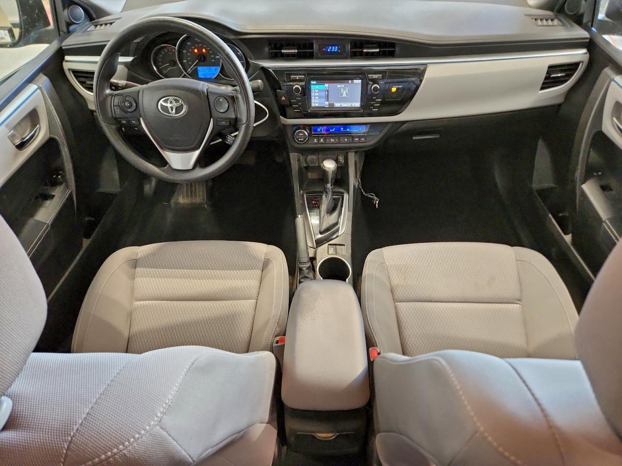 2015 TOYOTA COROLLA
