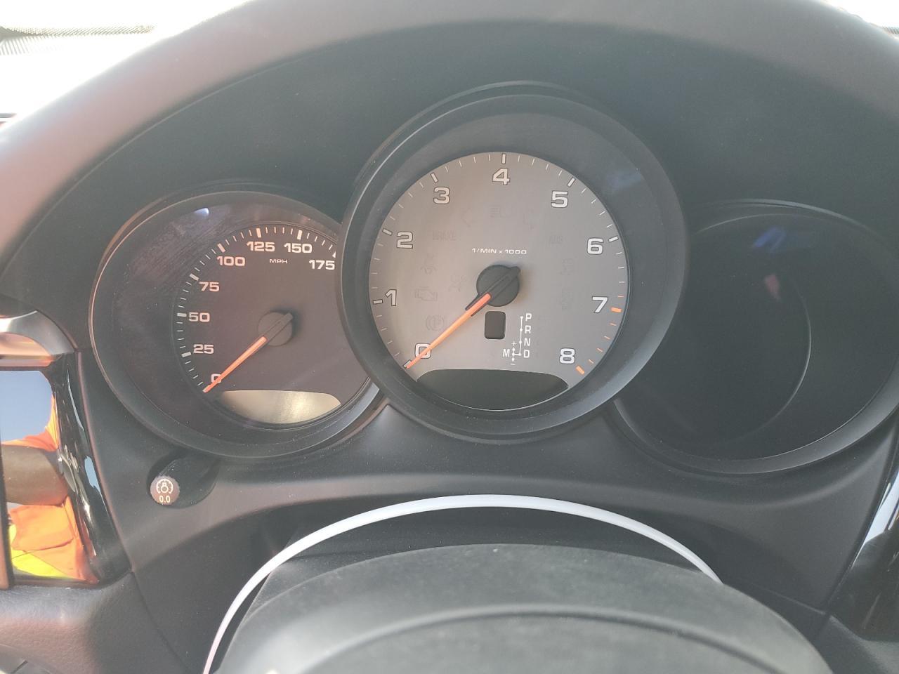2019 PORSCHE Macan