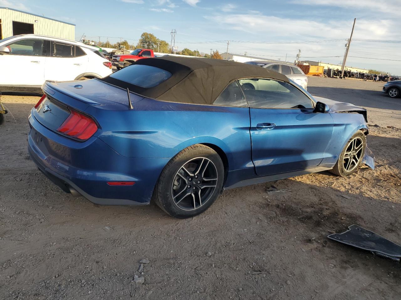 2022 FORD MUSTANG