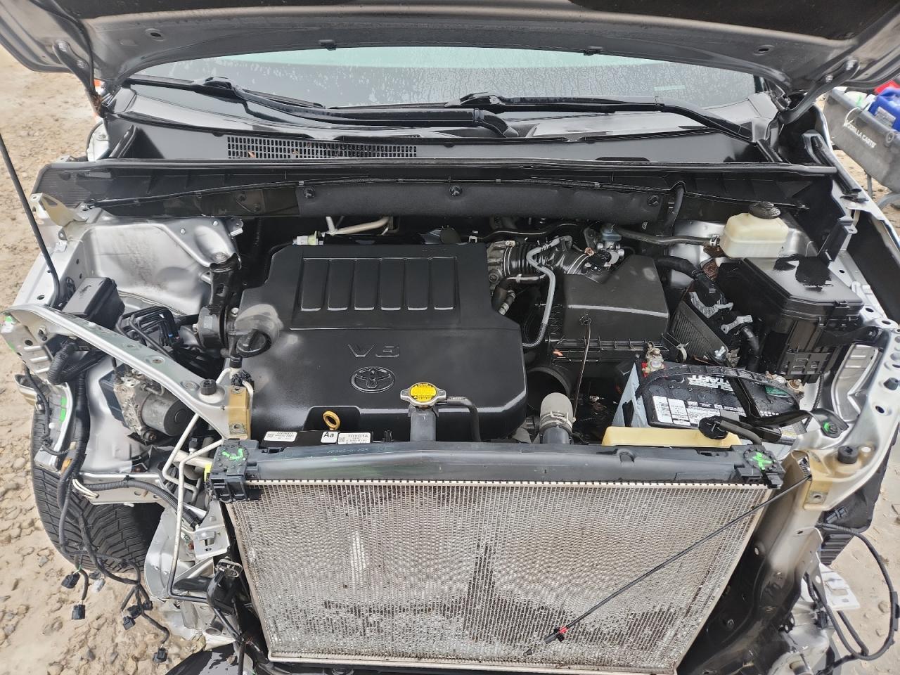 2015 TOYOTA HIGHLANDER