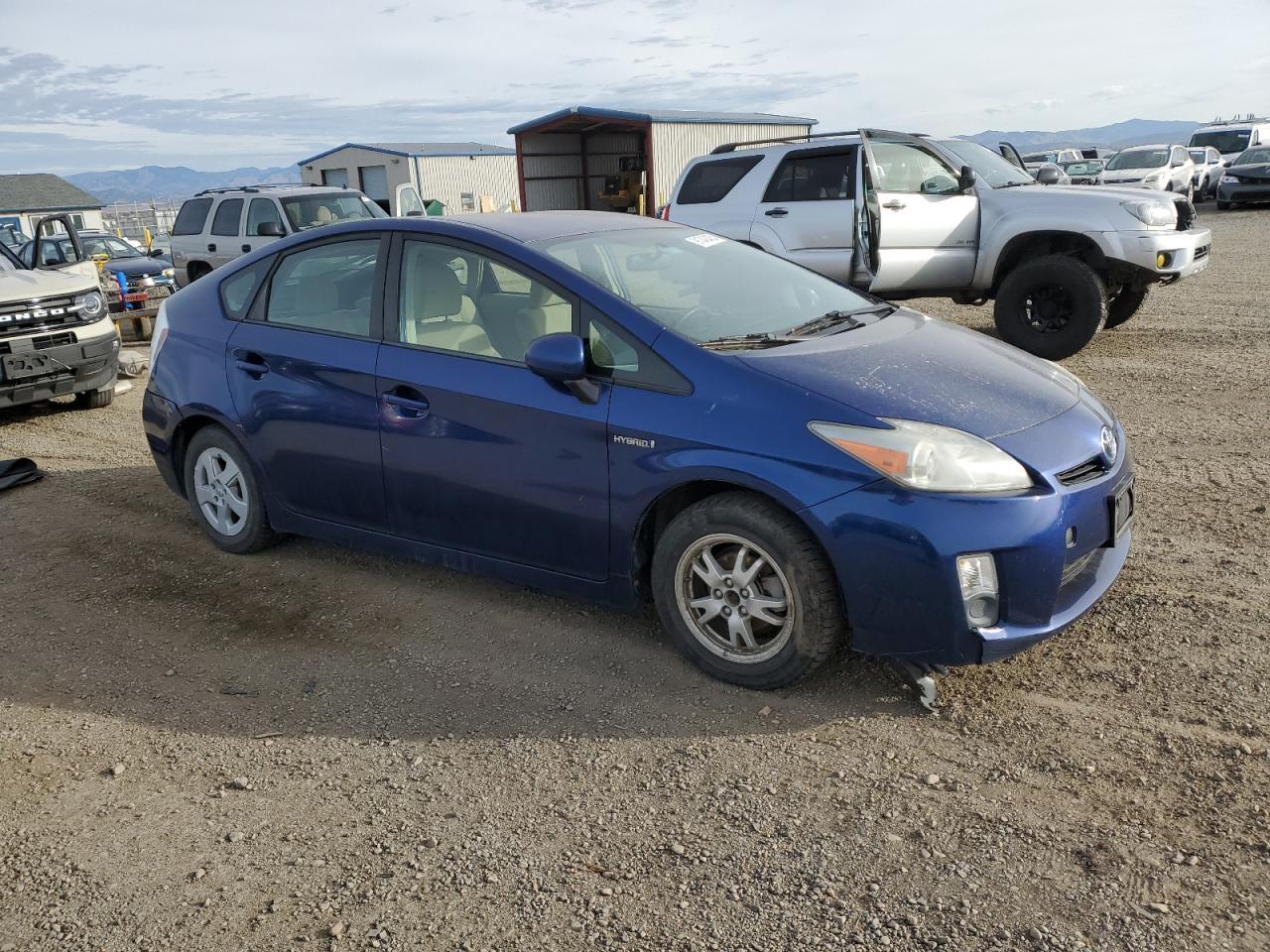2011 TOYOTA PRIUS