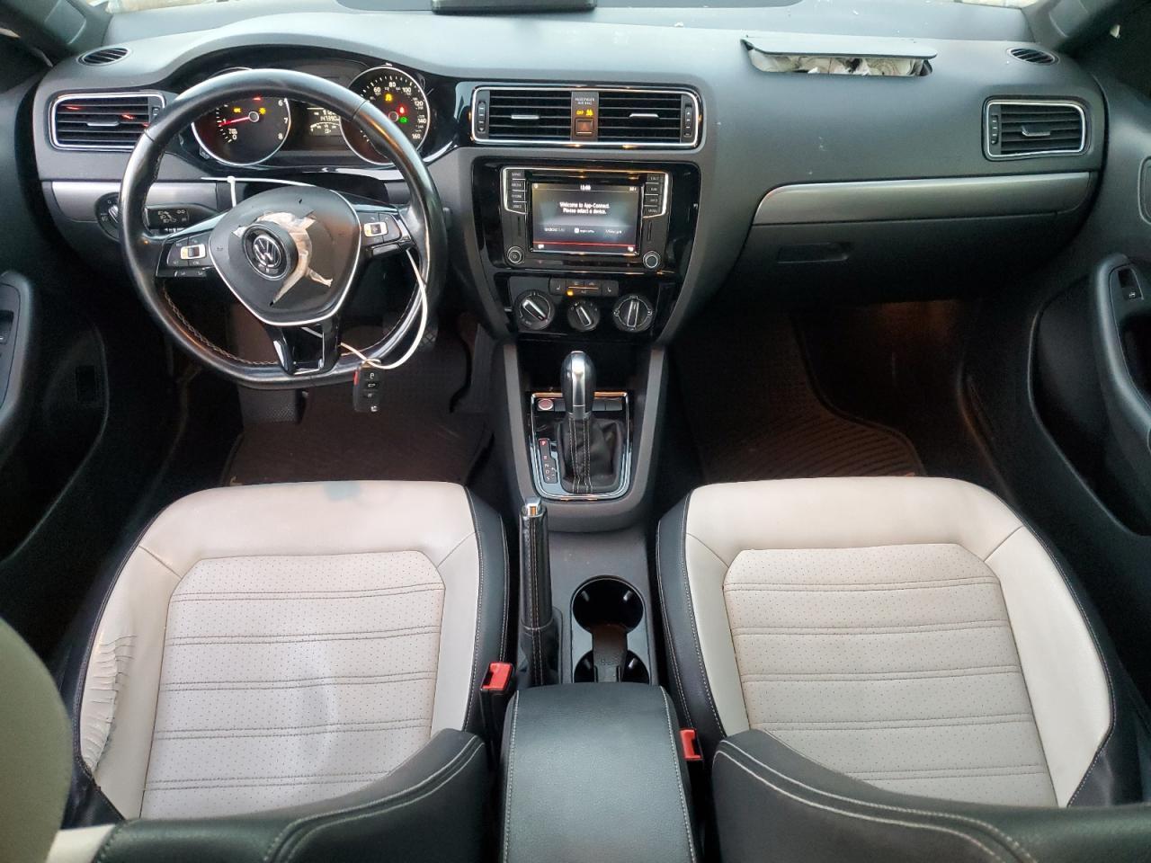 2016 VOLKSWAGEN JETTA