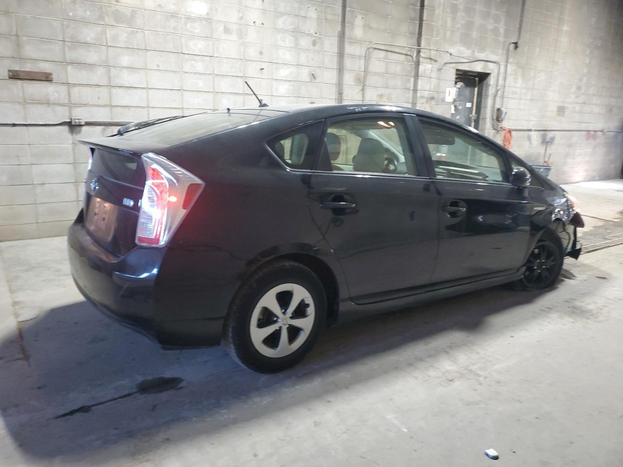 2014 TOYOTA PRIUS
