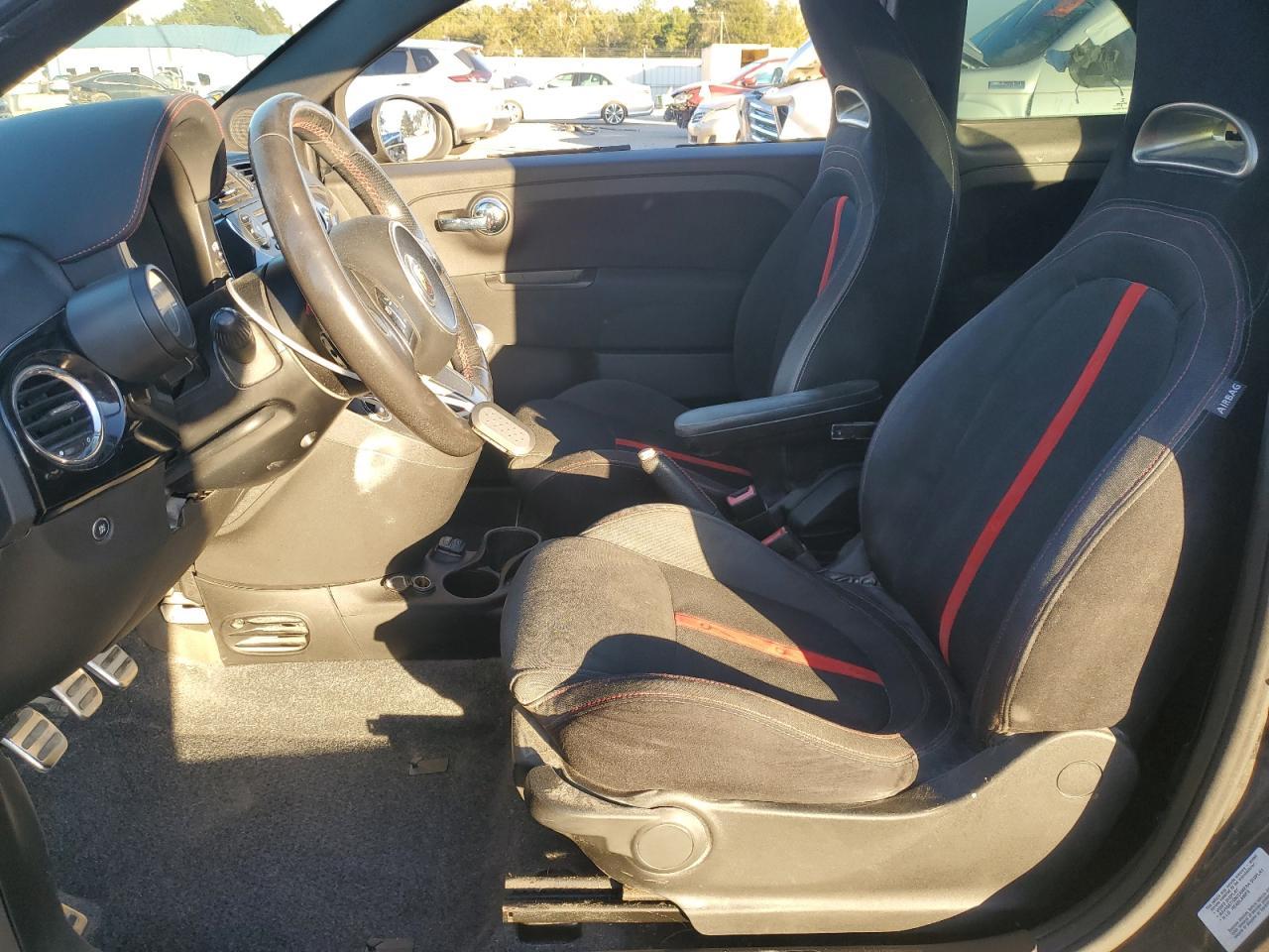 2015 FIAT 500