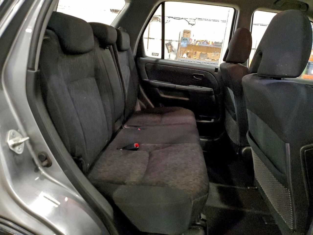 2005 HONDA CR-V