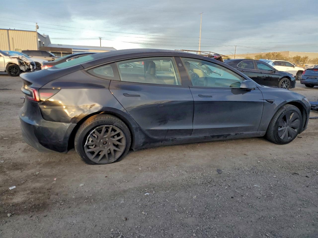 2025 TESLA MODEL 3