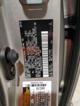 2005 TOYOTA SIENNA