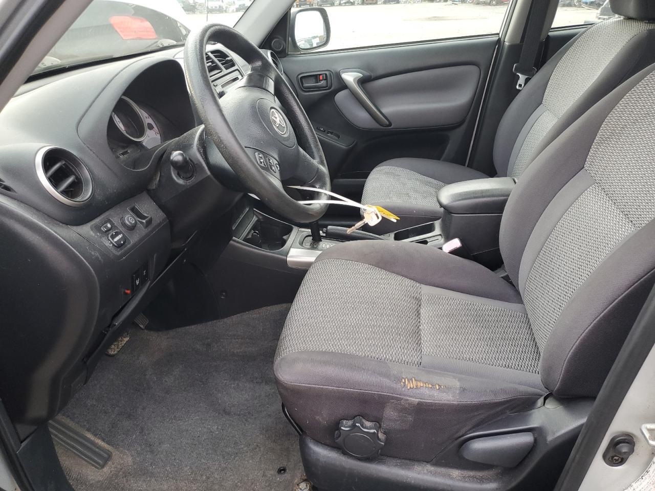 2005 TOYOTA RAV4