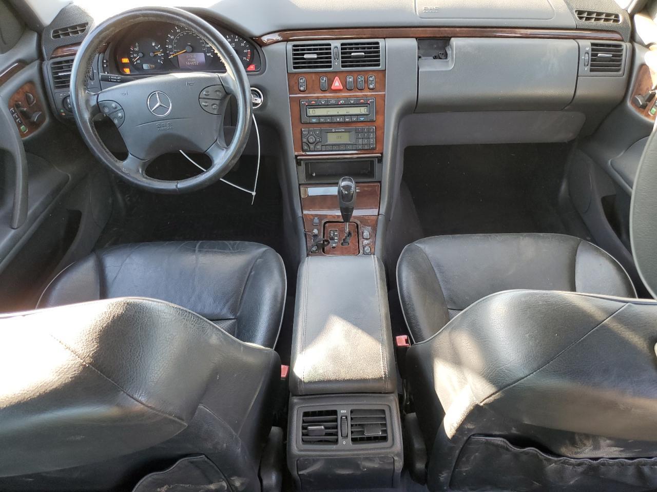 2001 MERCEDES-BENZ E-Class