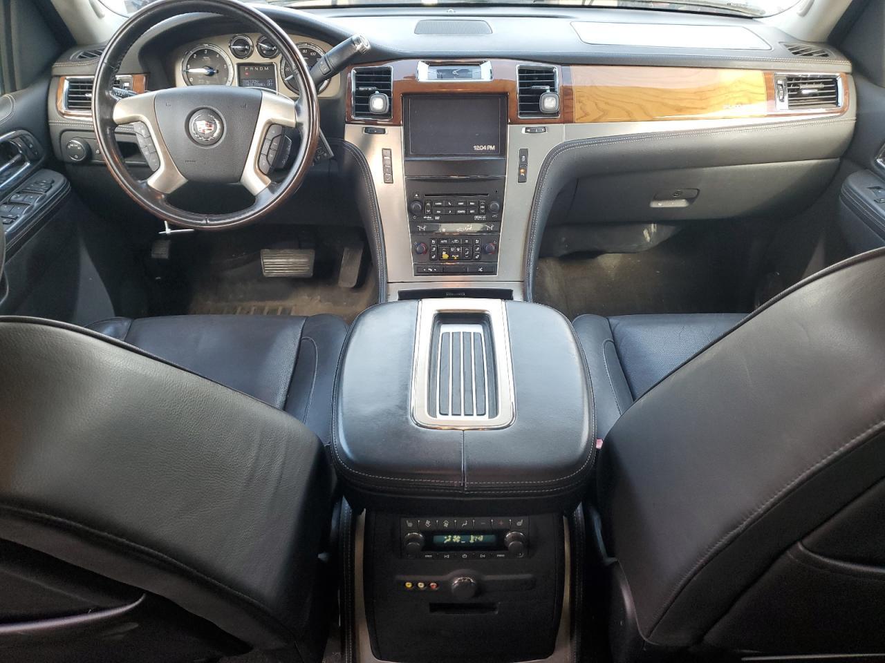 2013 CADILLAC ESCALADE