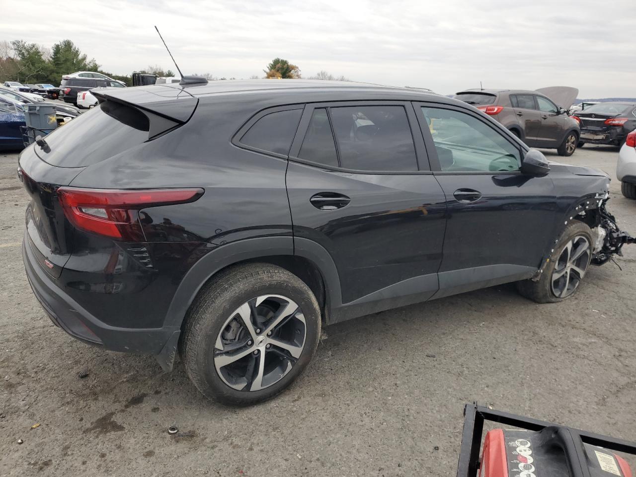 2025 CHEVROLET TRAX