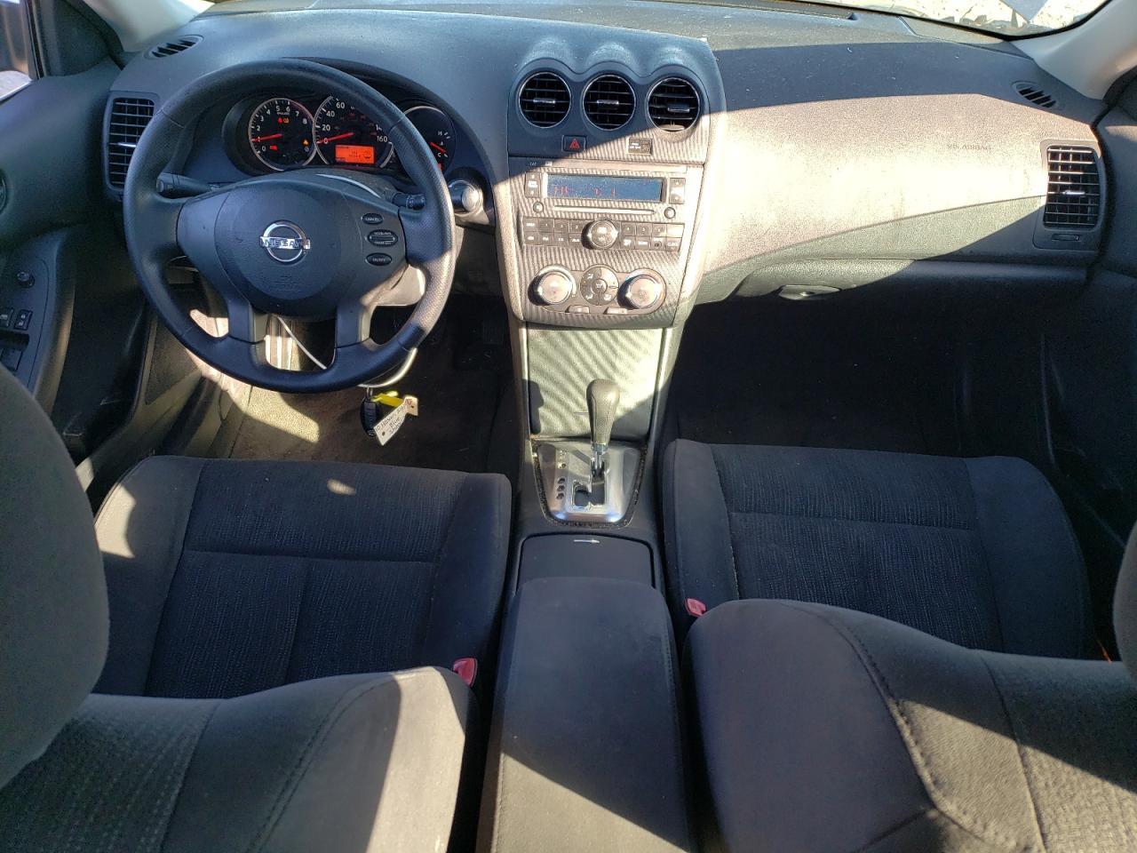 2010 NISSAN ALTIMA