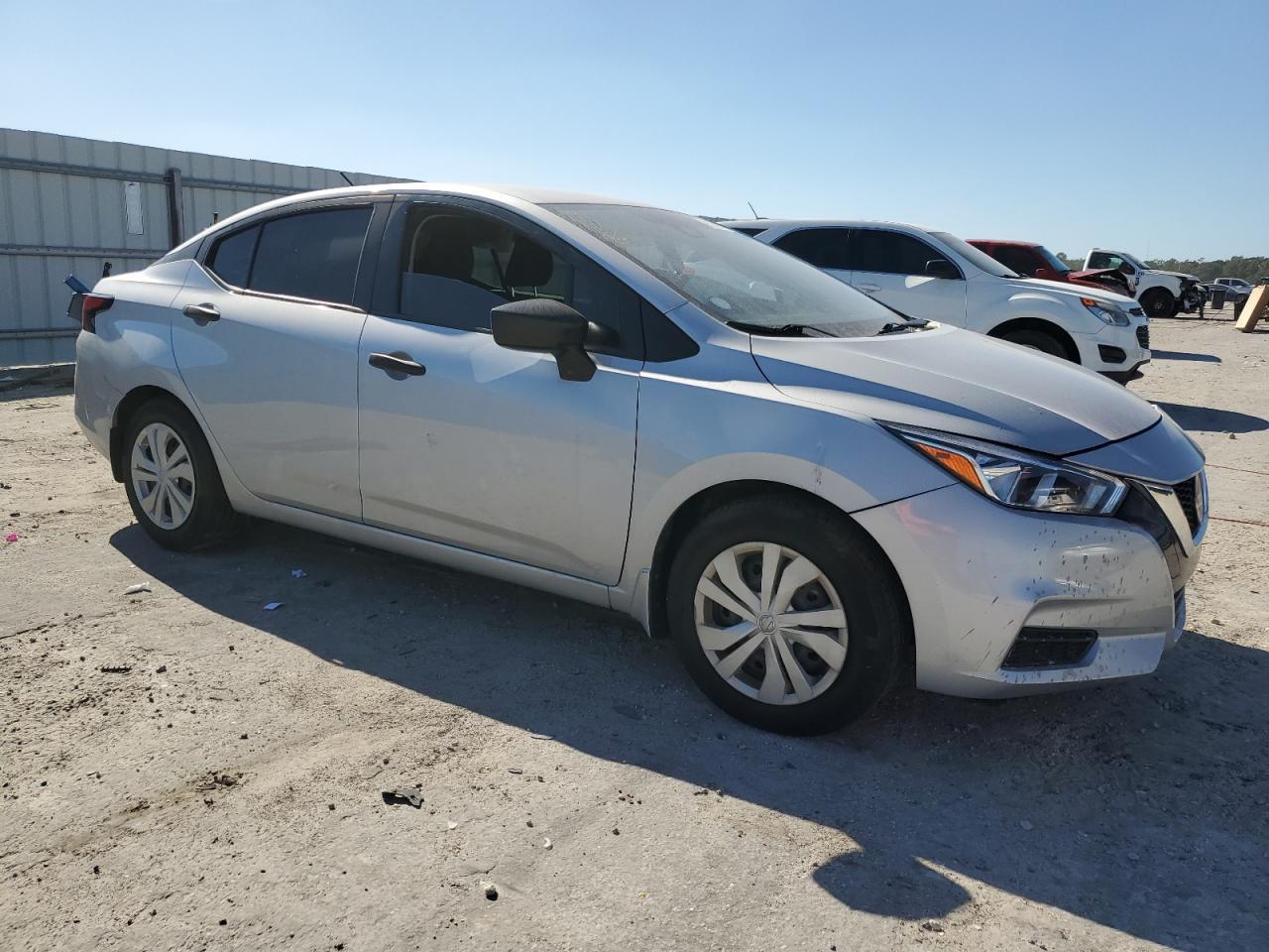 2022 NISSAN VERSA
