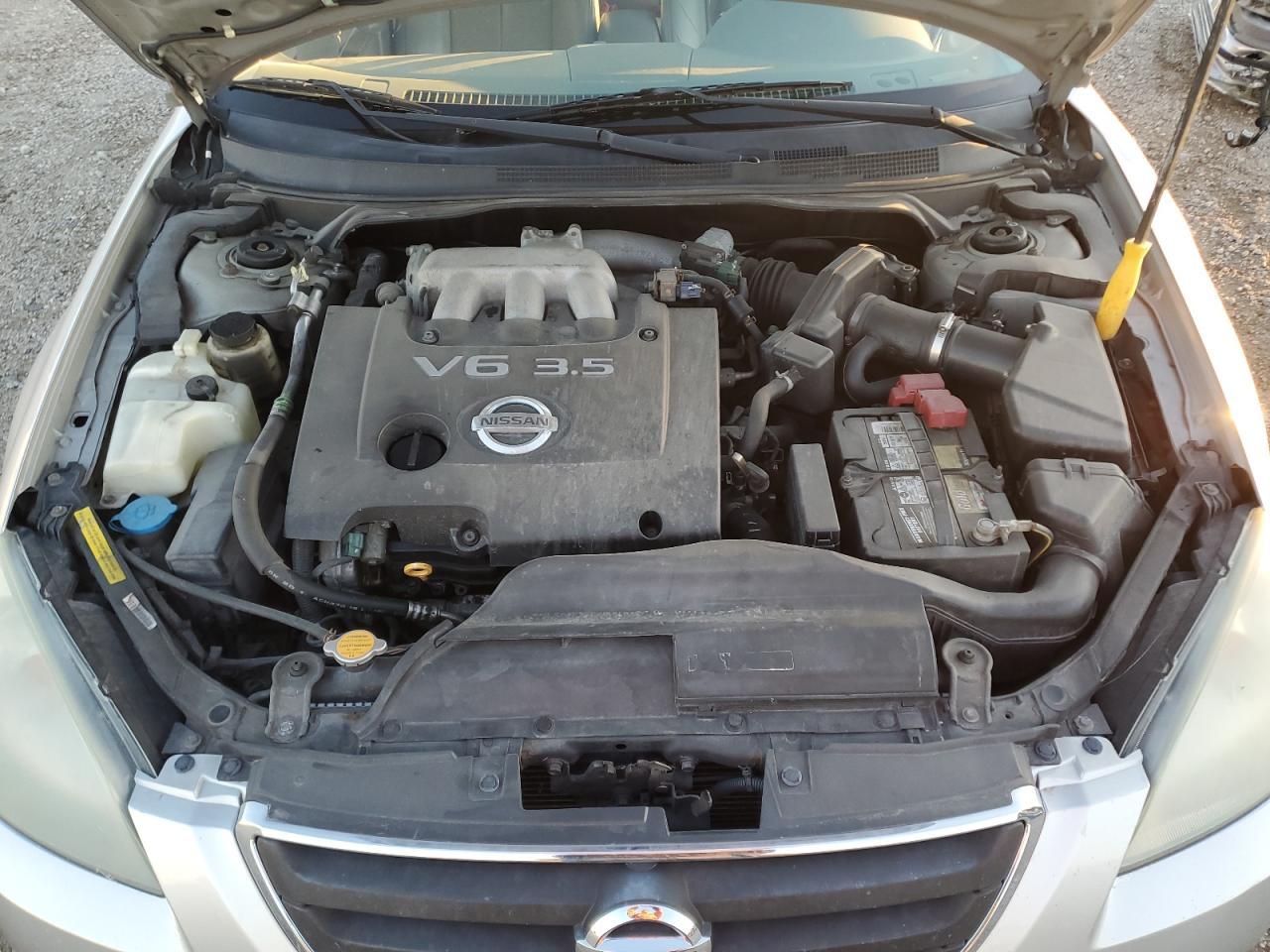 2004 NISSAN ALTIMA
