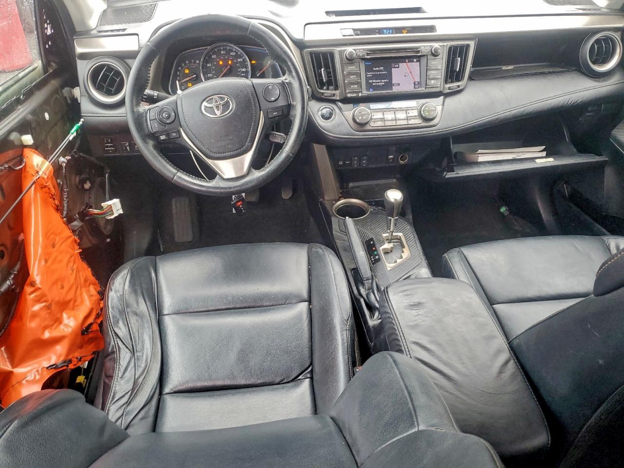 2015 TOYOTA RAV4