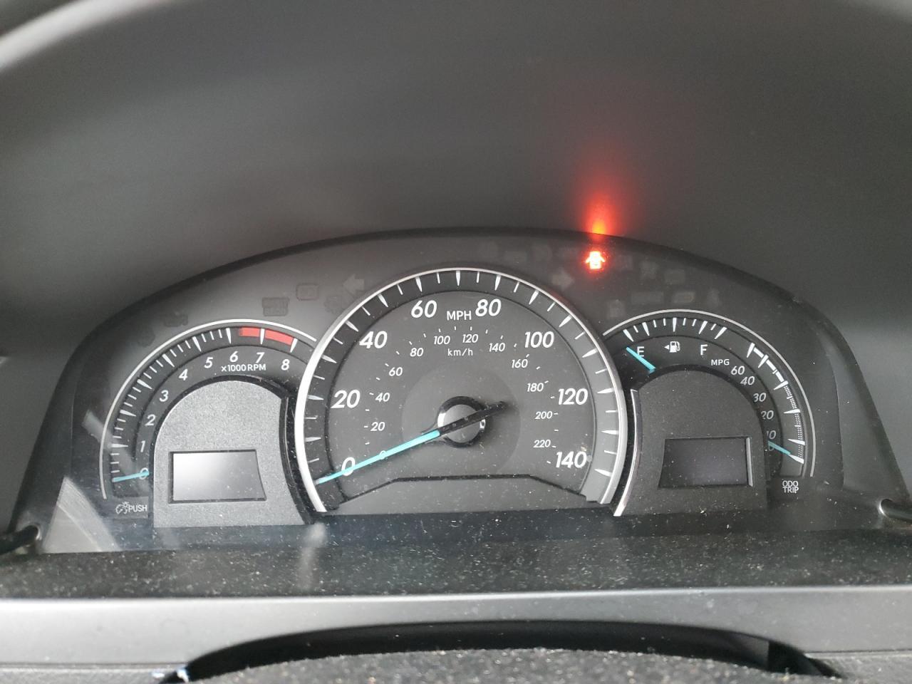 2012 TOYOTA CAMRY