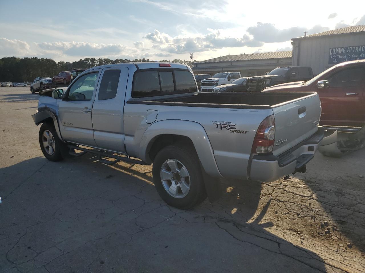 2010 TOYOTA TACOMA