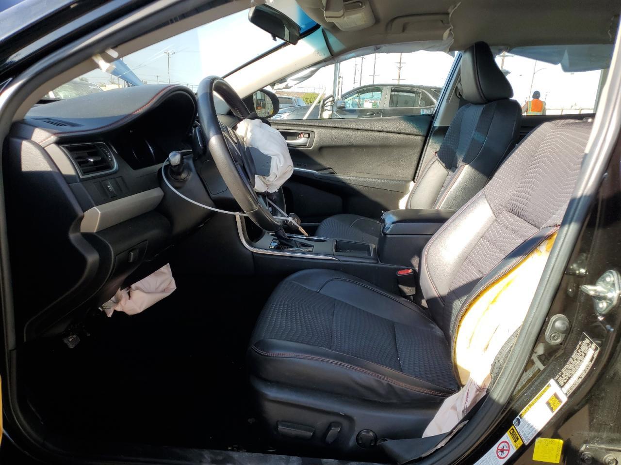 2015 TOYOTA CAMRY