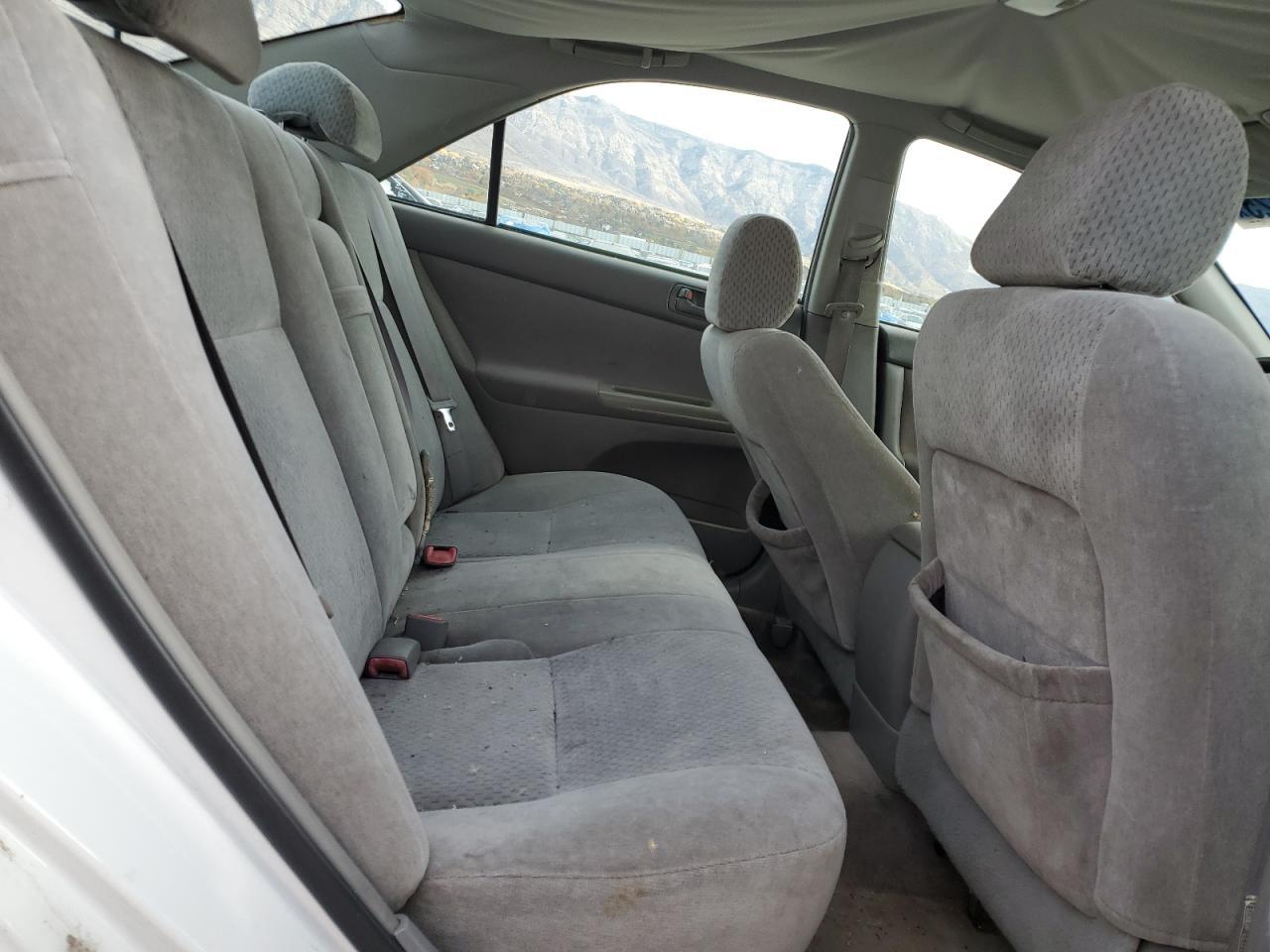 2011 TOYOTA CAMRY