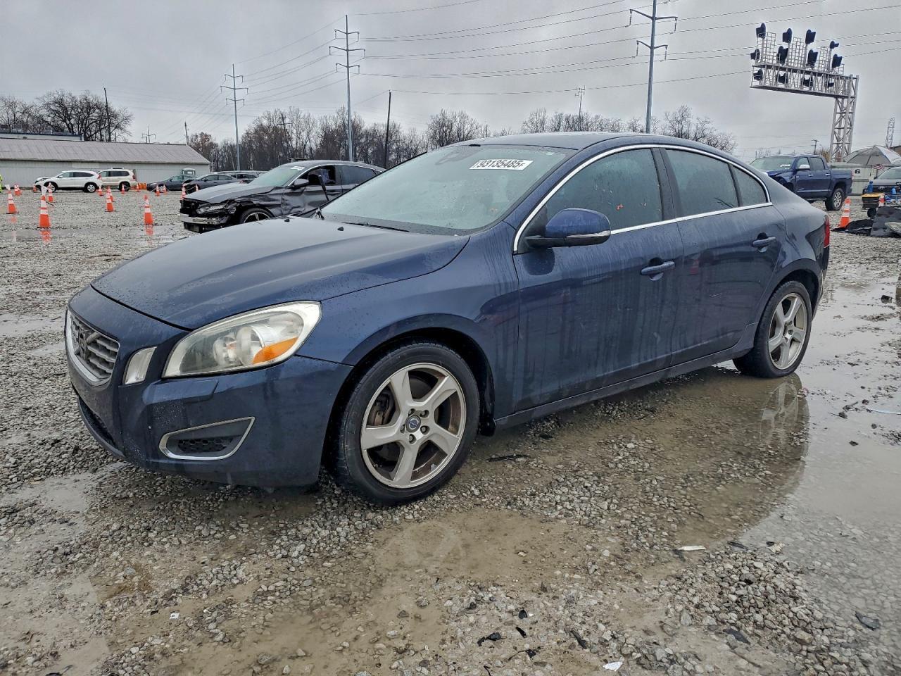 2012 VOLVO S60