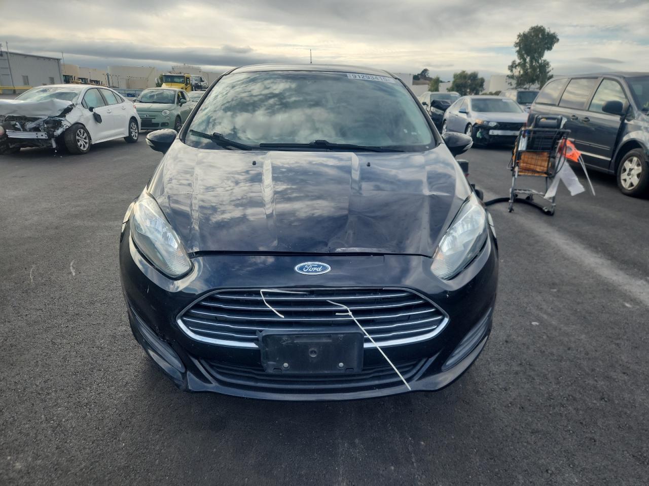2014 FORD Fiesta